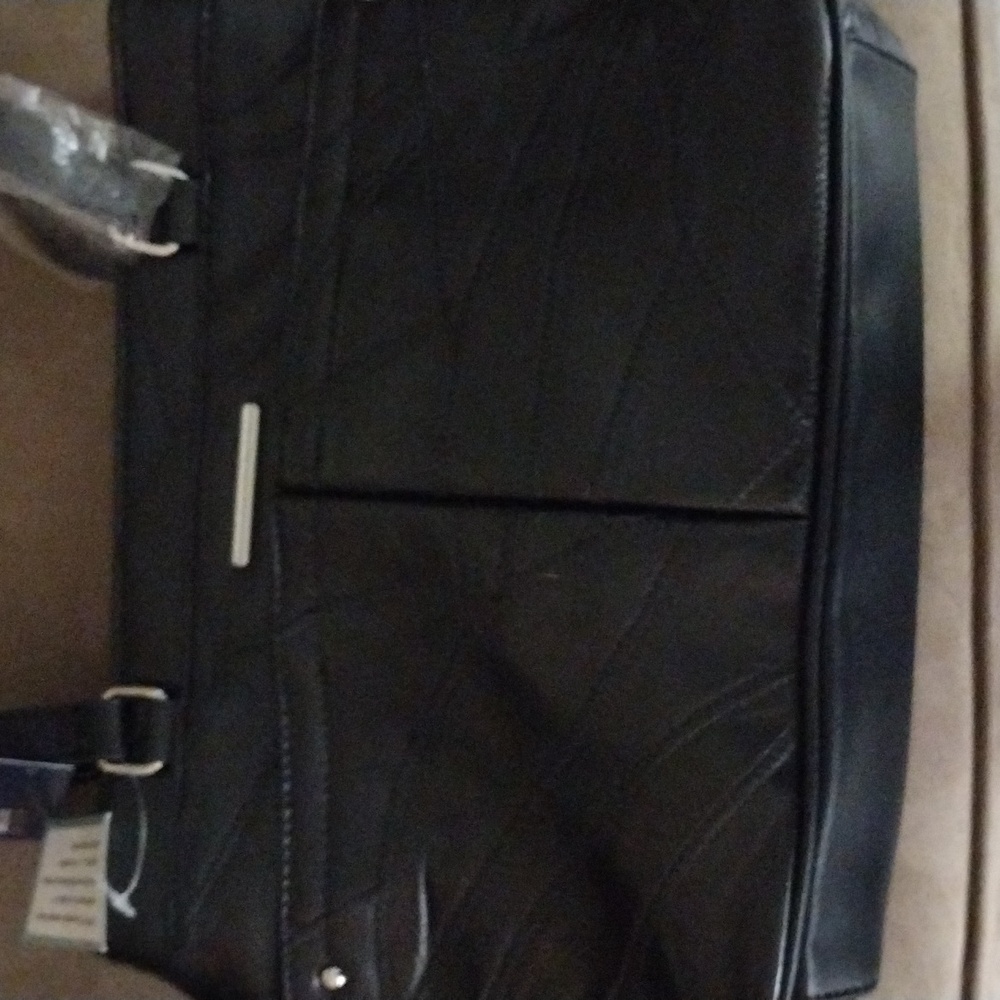 Purse - Picture 2 of 5